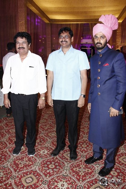 Celebs-at-Syed-Ismail-Ali-Daughter-Wedding